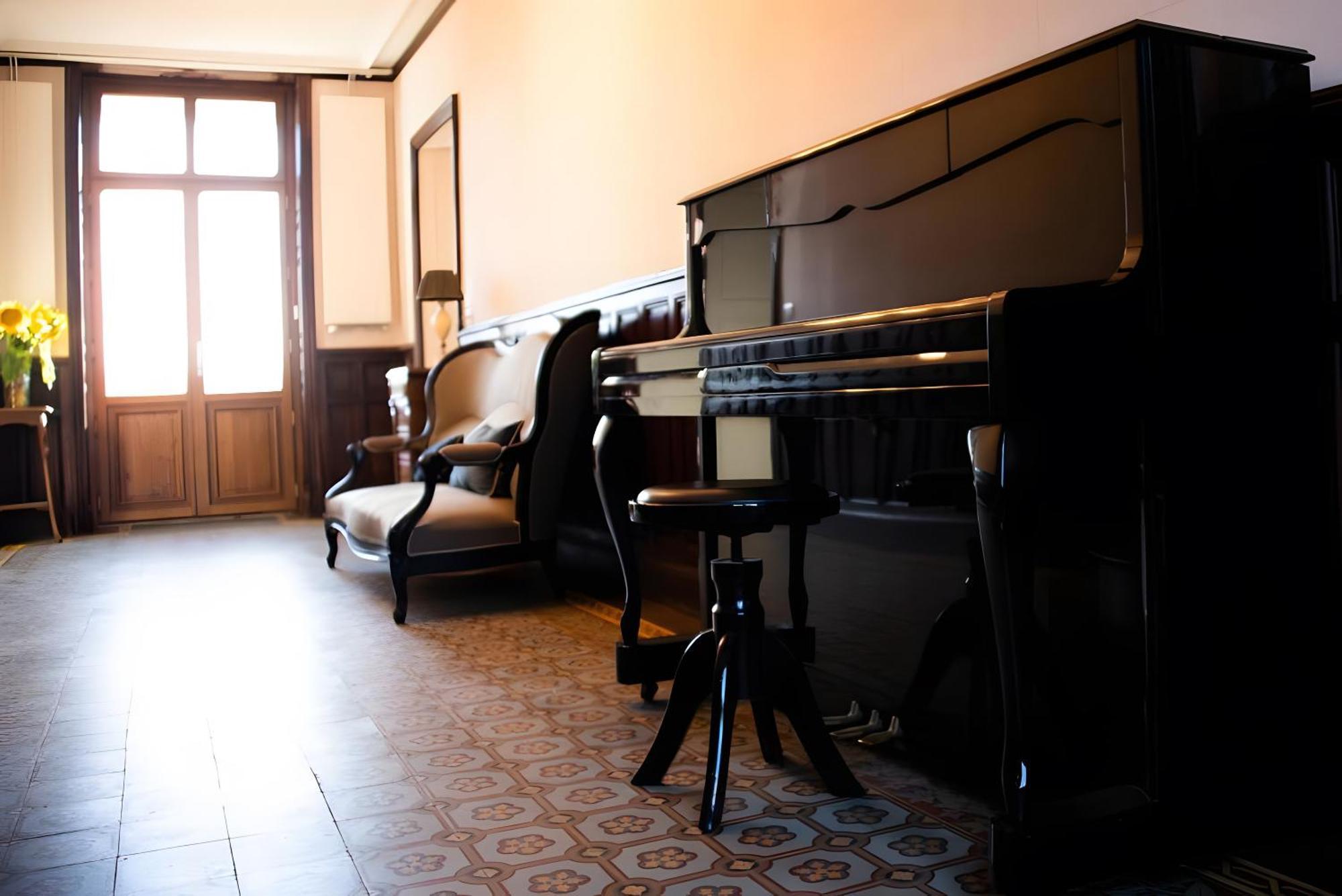Bed and Breakfast Domaine De La Briouse Sanxay Экстерьер фото